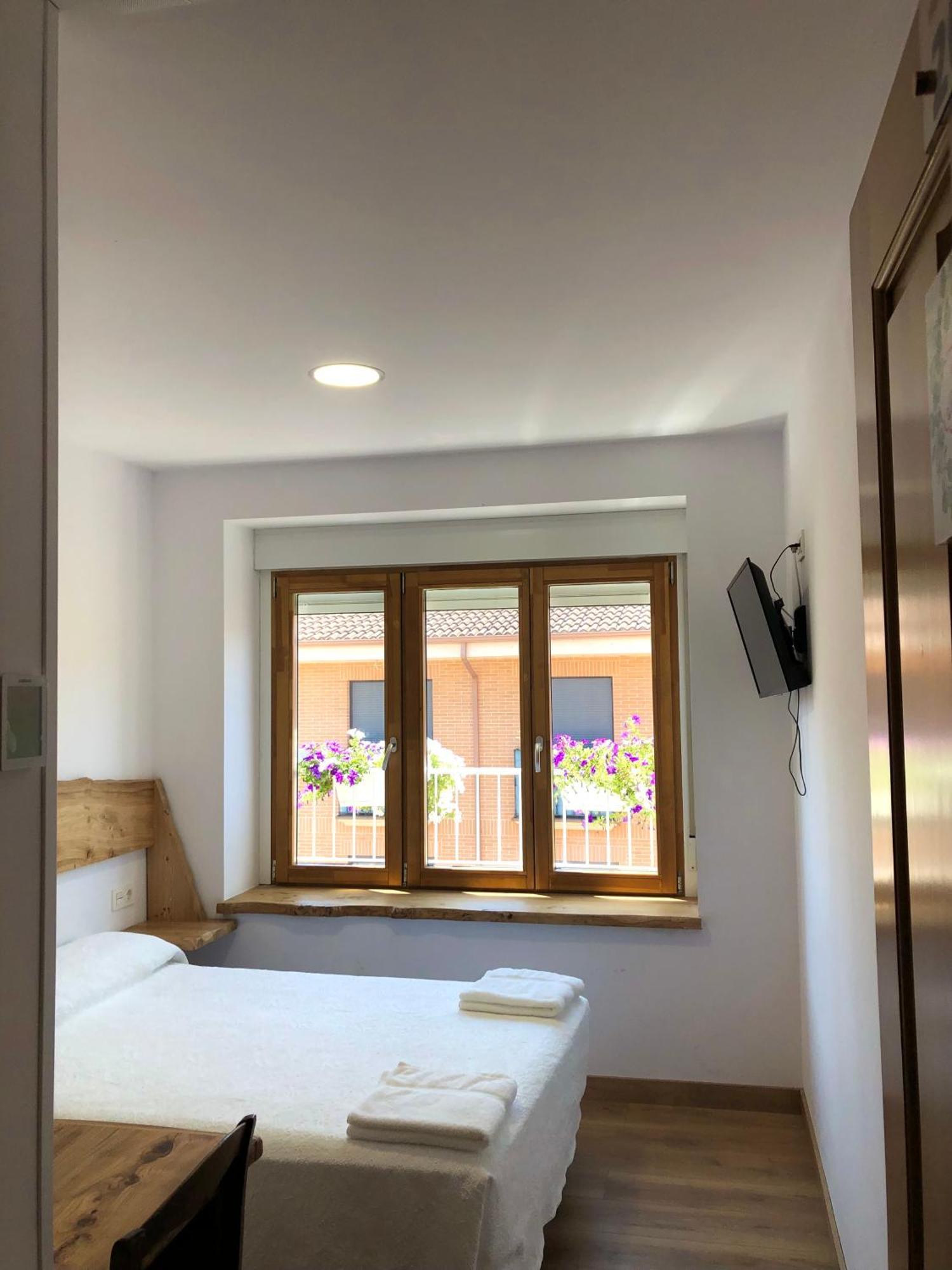 Hostal San Juan Sahagún Exteriér fotografie