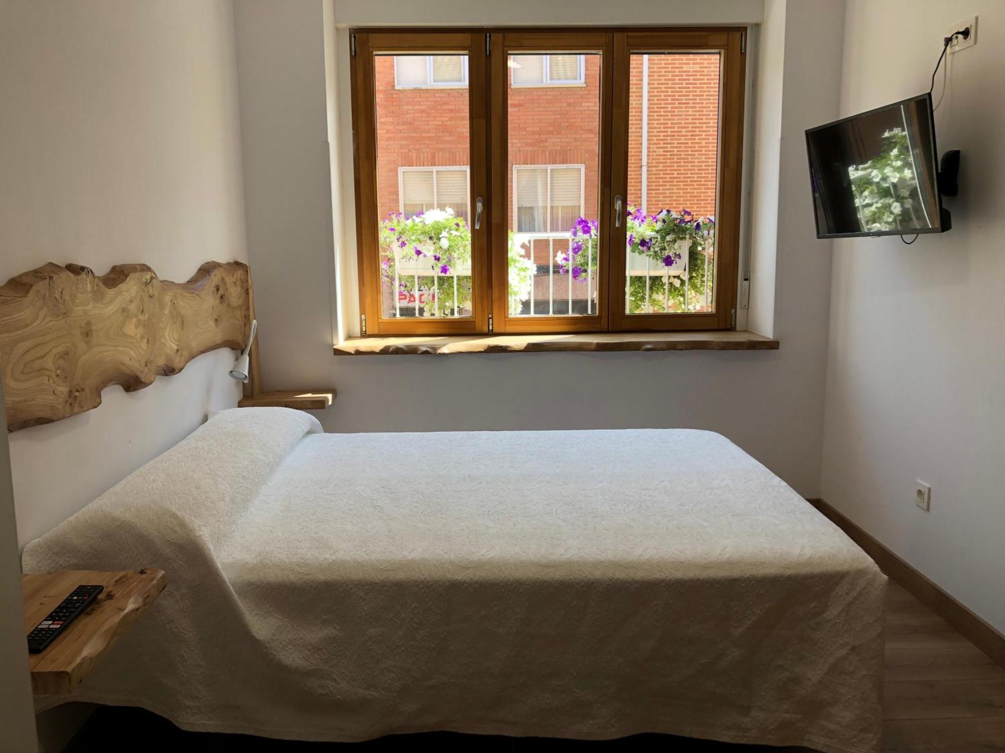 Hostal San Juan Sahagún Pokoj fotografie